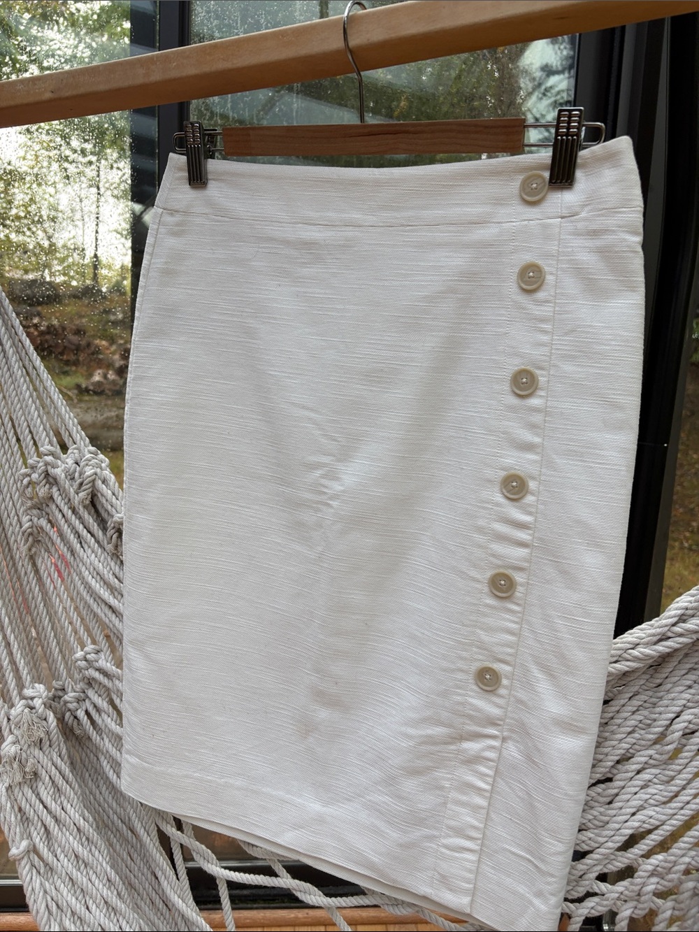 LOFT White Pencil Skirt with Side Button Detail